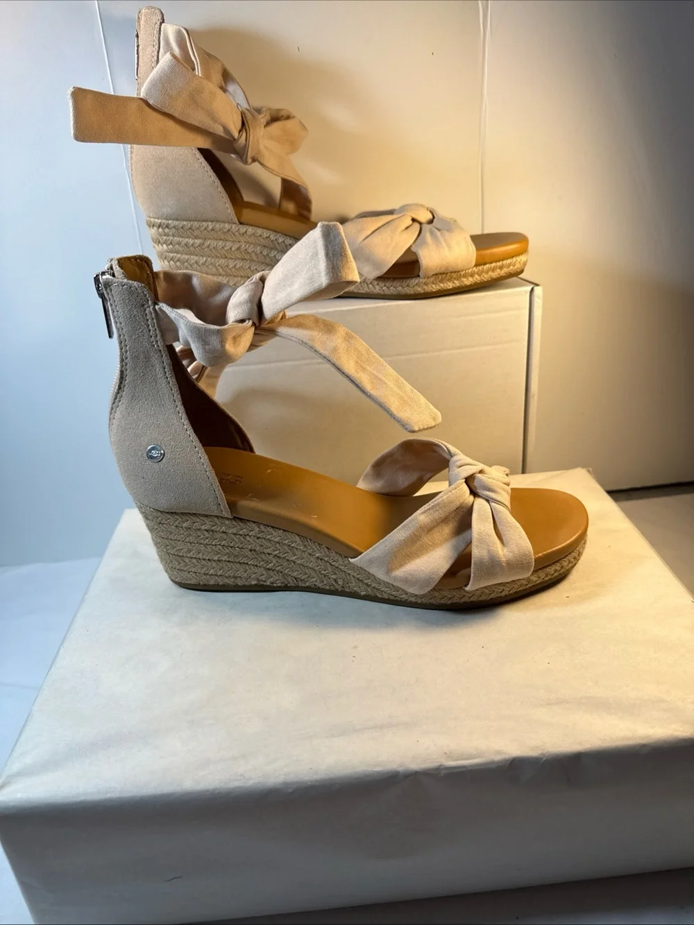 UGG Women's Soft Sand Interior Label Detail - Light Tan